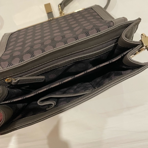 Vince Camuto Crossbody Bag - Picture 5 of 9